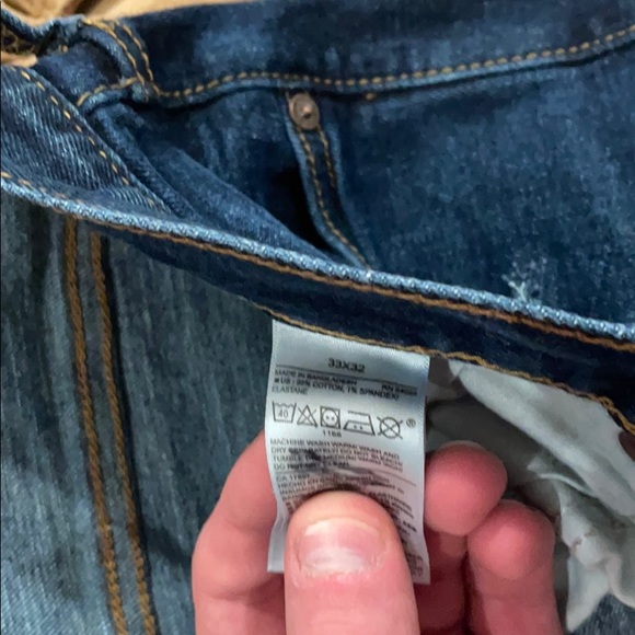 MENS OLD NAVY LIGHT RIP JEANS 33X32 - Picture 4 of 6